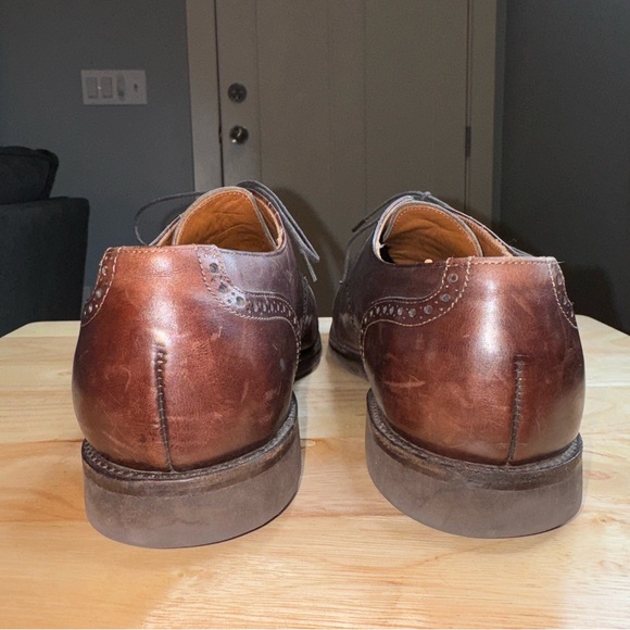 Allen Edmonds 10.5 Corporate Casuals Saddle Shoes - Picture 5 of 10